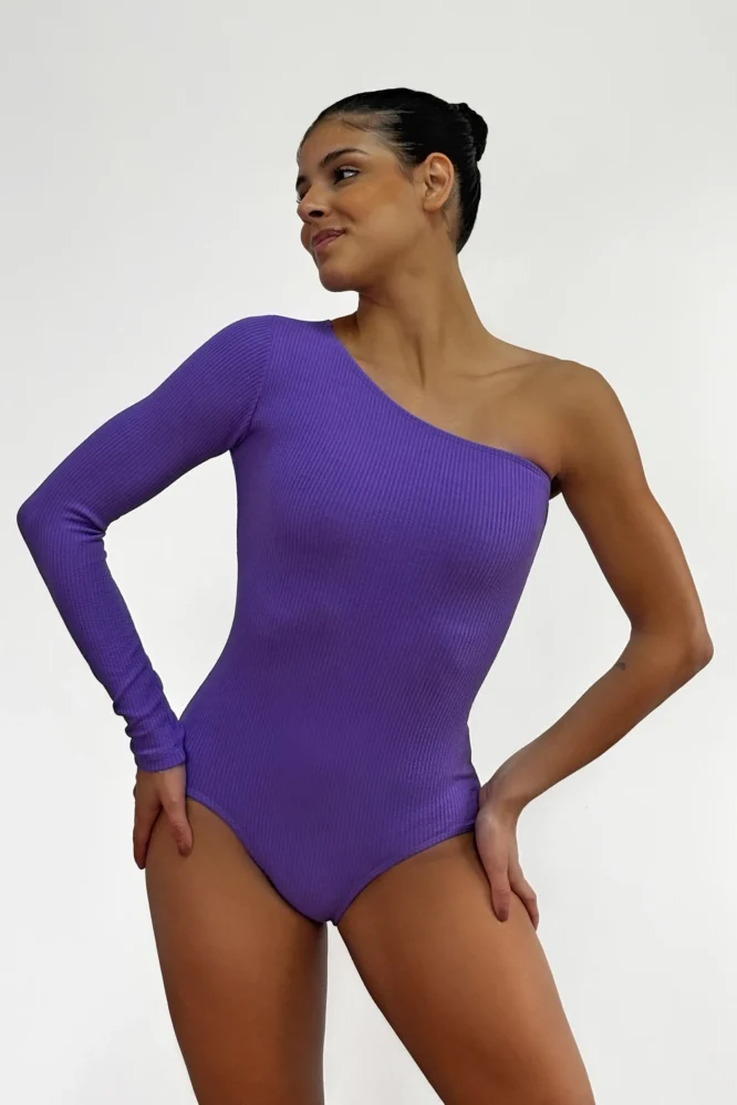 ollant Taty roxo de manga longa única e decote assimétrico, Lucia Caliman